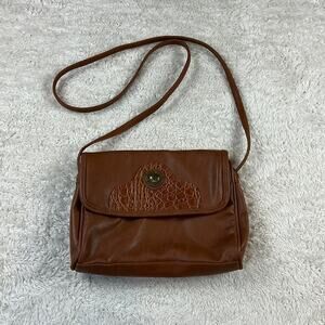 Vintage Sarne tan foldover crossbody bag